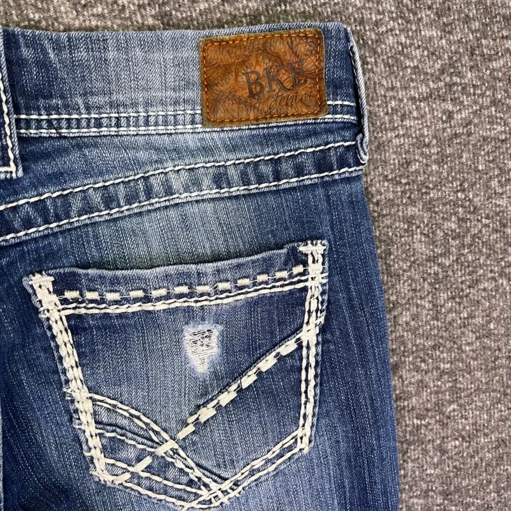 BKE Sabrina Bootcut Jeans Womens 30x28 Blue Distressed Low Rise Thick Stitch Y2K